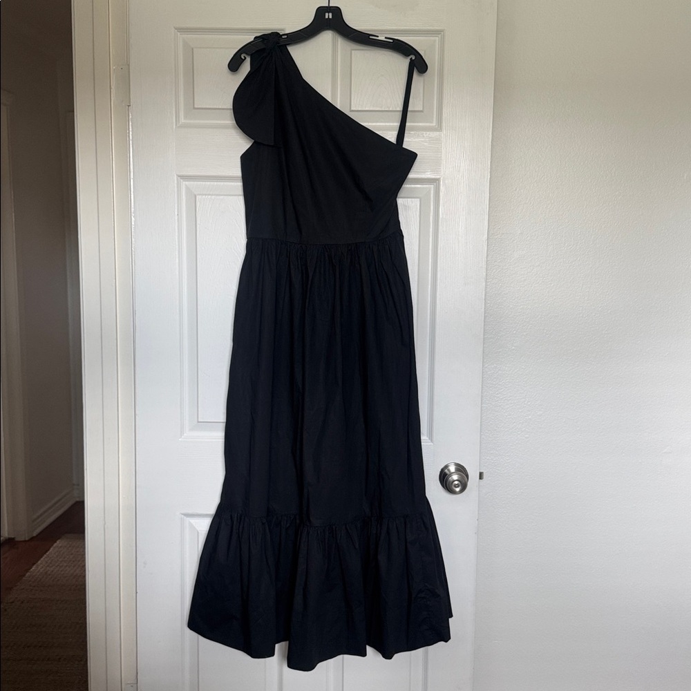 hunter bell black one shoulder maxi dress